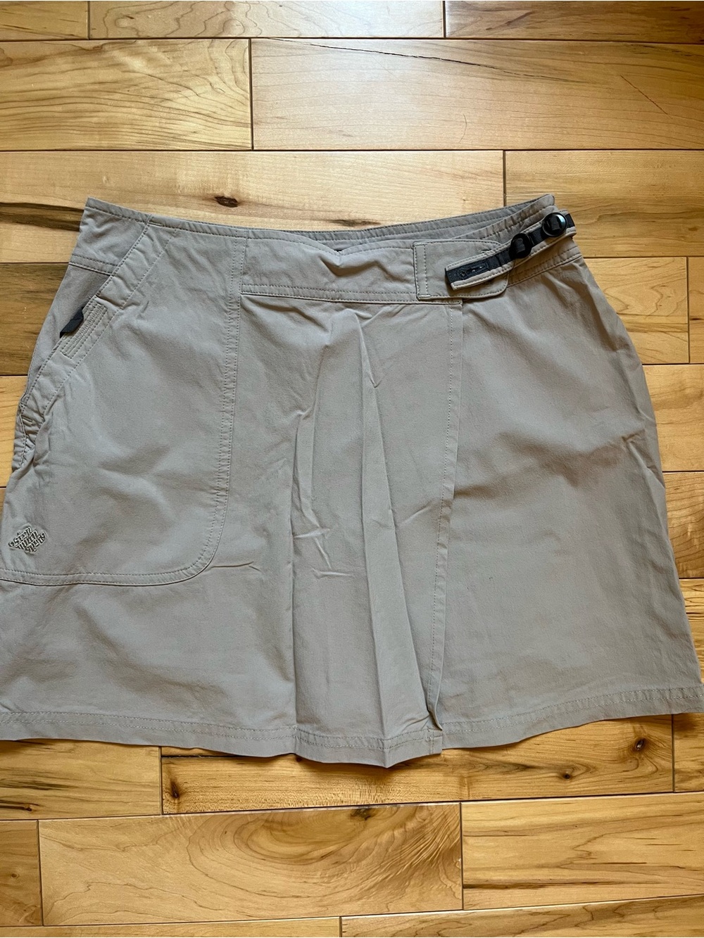 Eastern Mountain Sports Women's skort in beige